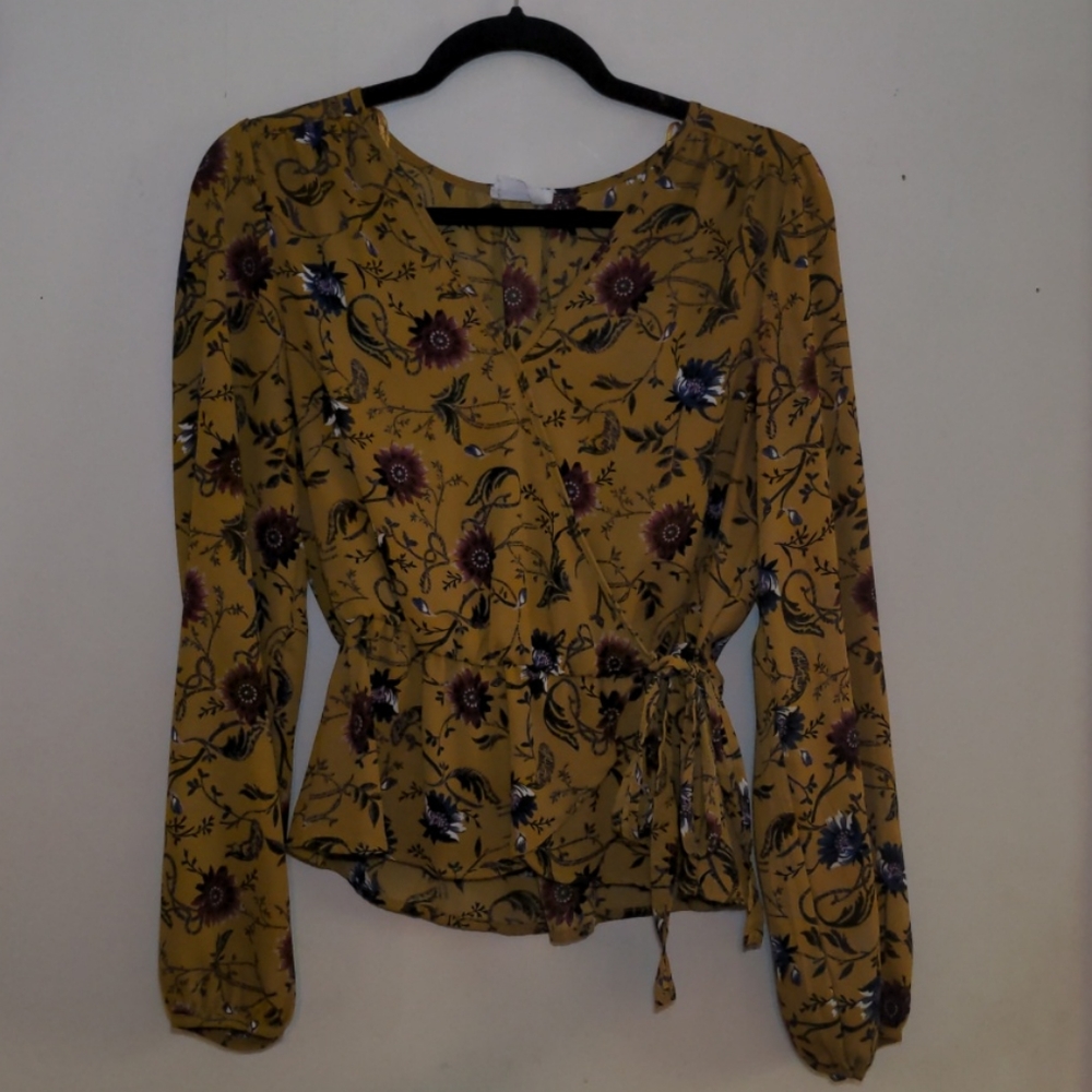 Long sleeve shirt